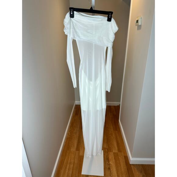 Lovers + Friends Fio Maxi Dress in White size Small - Picture 5 of 5